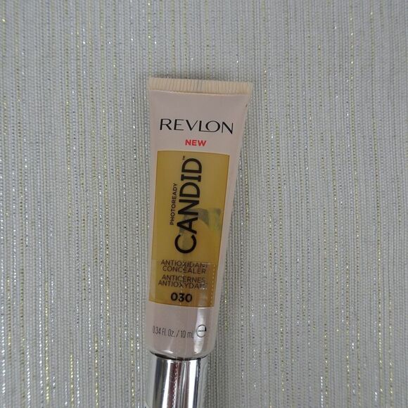 REVLON PhotoReady Candid Antioxidant Concealer, Make-up Light Medium 030 New - Picture 4 of 4